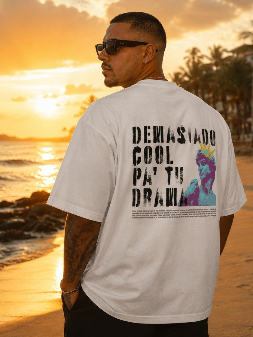 "Demasiado Cool" Unisex Oversize Tee (blanca)
