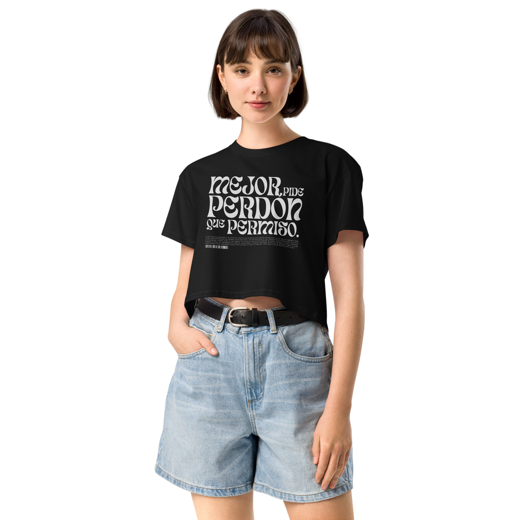"Sin Permiso" Crop top (negra)